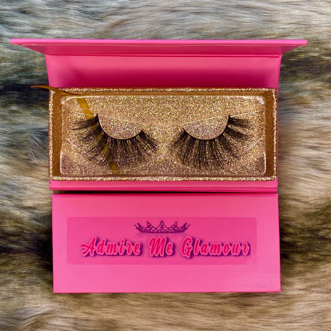 Long 3D Mink Lashes in the style 