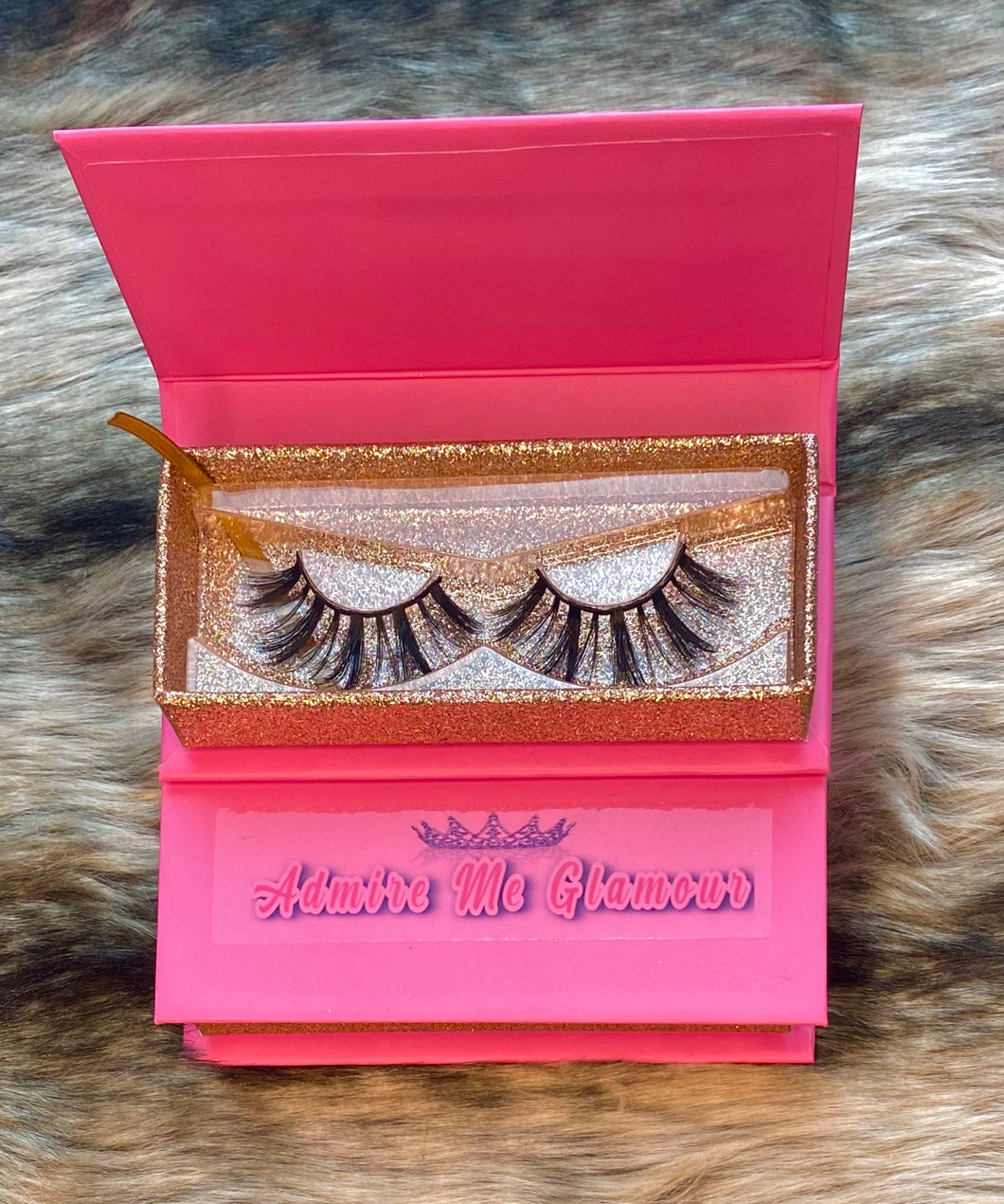 Medium 3D Mink Lashes in the style